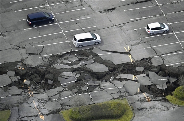 福岛大地震：从伍福善终看日本人的危机